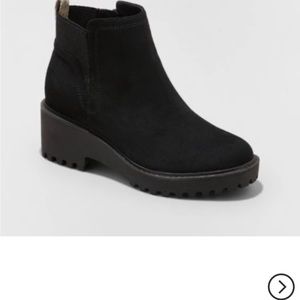 Taci  Pull-On Ankle Boots - Universal Thread🥾NEW🥾